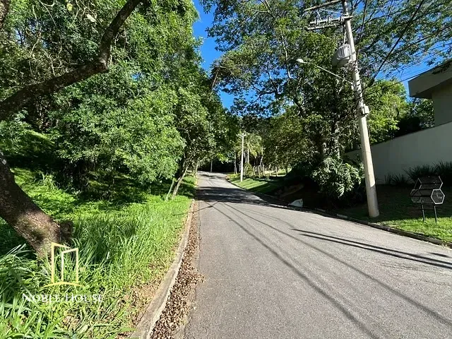 Terreno com 1012m², à venda, no bairro Marambaia em Vinhedo