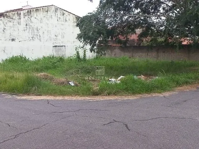 Terreno com 400m², à venda, no bairro village em Porto Real