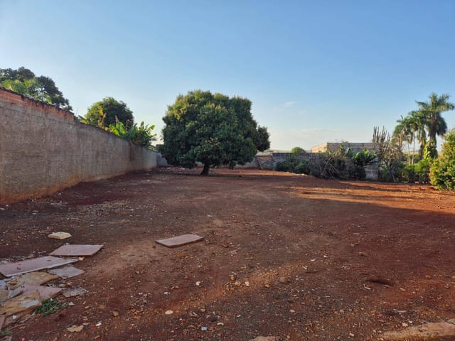 Terreno com 1000m², à venda, no bairro Heimtal em Londrina