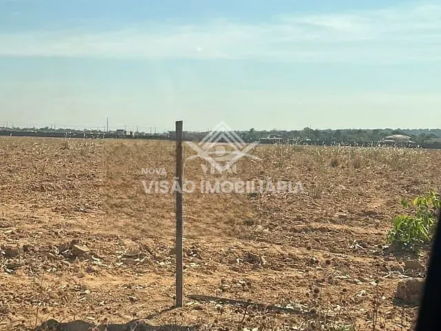Terreno com 442m², à venda, no bairro JARDIM CURITIBA em Sinop