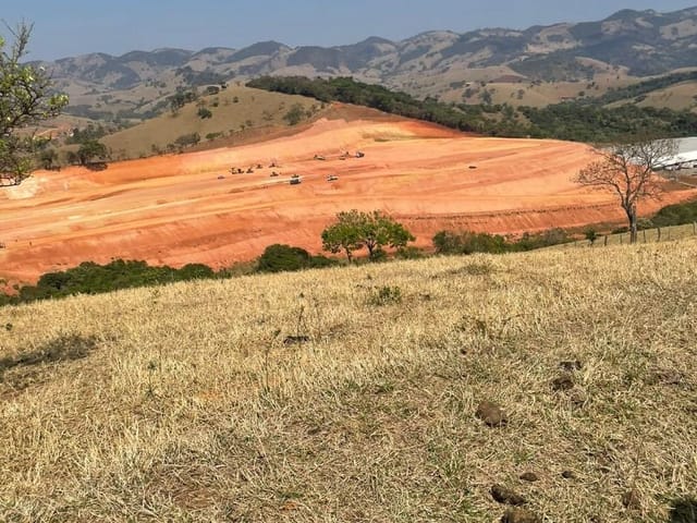 Terreno com 10000m², à venda, no bairro São Miguel em Cambuí