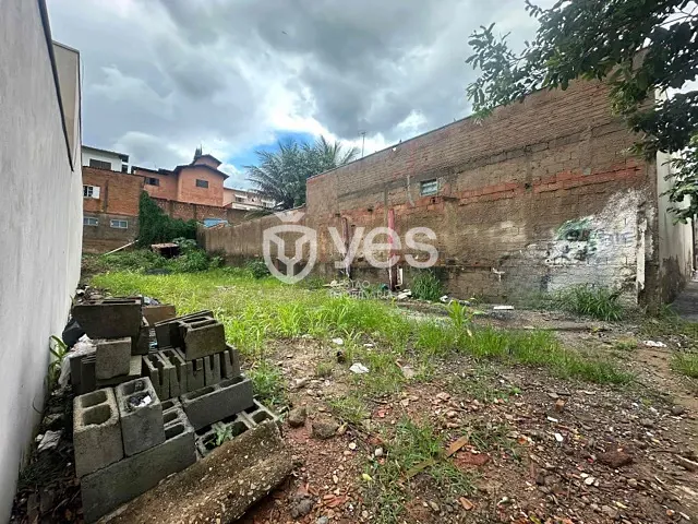 Terreno com 200m², à venda, no bairro Vila Santa Luzia em Araxá