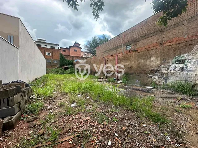 Terreno com 200m², à venda, no bairro Vila Santa Luzia em Araxá