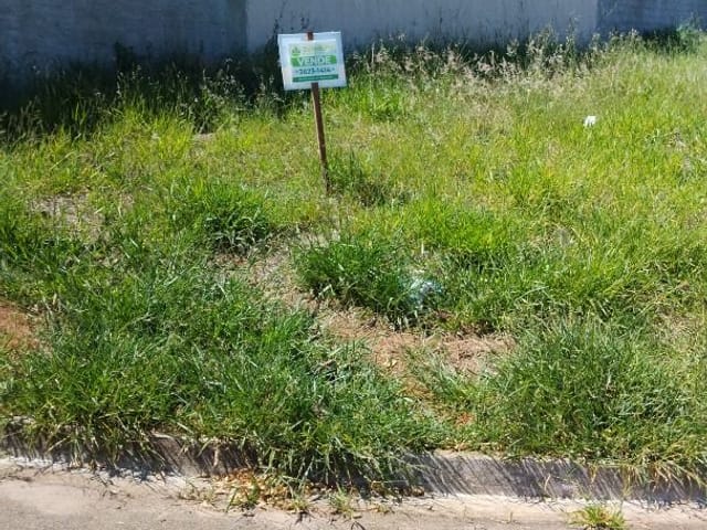 Terreno com 207m², à venda, no bairro Jacarandas em São João da Boa Vista