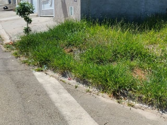 Terreno com 207m², à venda, no bairro Jacarandas em São João da Boa Vista