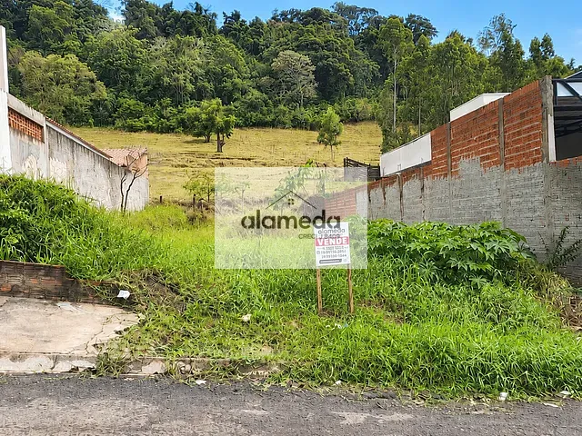 Terreno com 250m², à venda, no bairro JD PARAISO em Jacarezinho