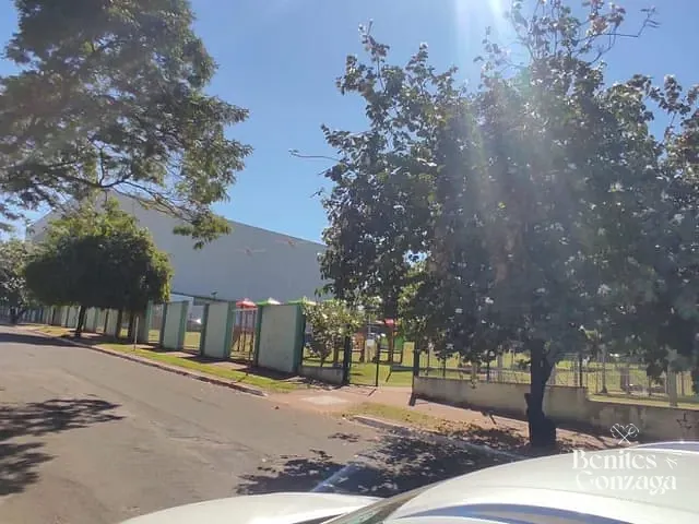 Terreno com 430m², à venda, no bairro Jardim Novo Paulista em Maringá