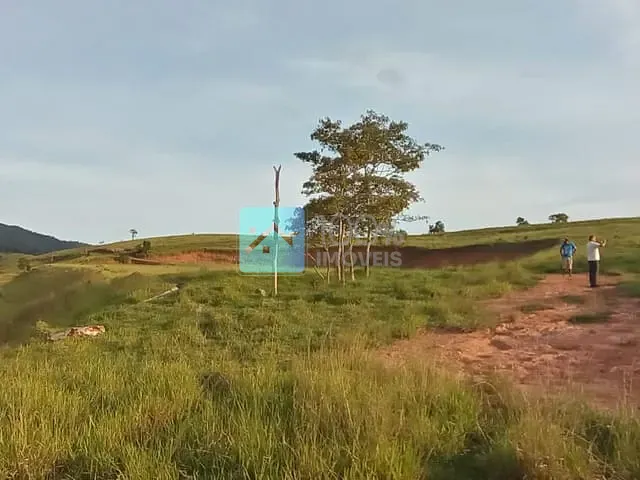 Terreno com 300000m², à venda, no bairro Tapanhão em Jambeiro