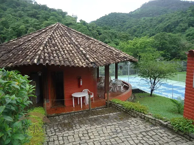 Terreno com 240m², à venda, no bairro Condomínio Canto das Águas em Ipatinga