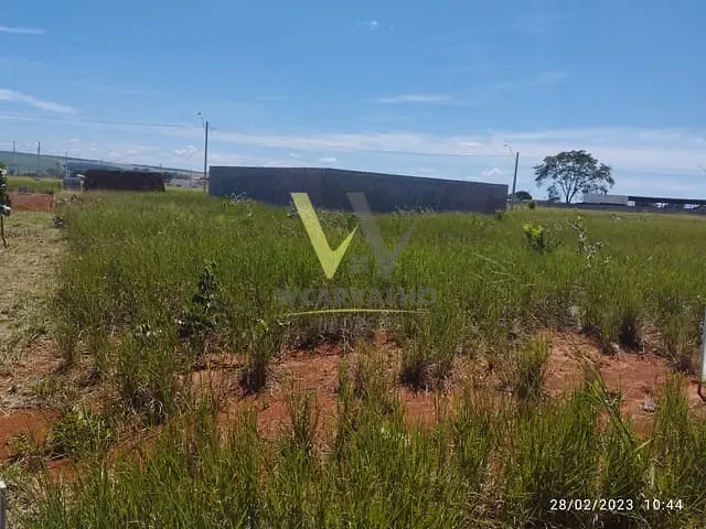 Terreno com 1500m², à venda, no bairro Jardim Primavera 1ª Etapa em Anápolis