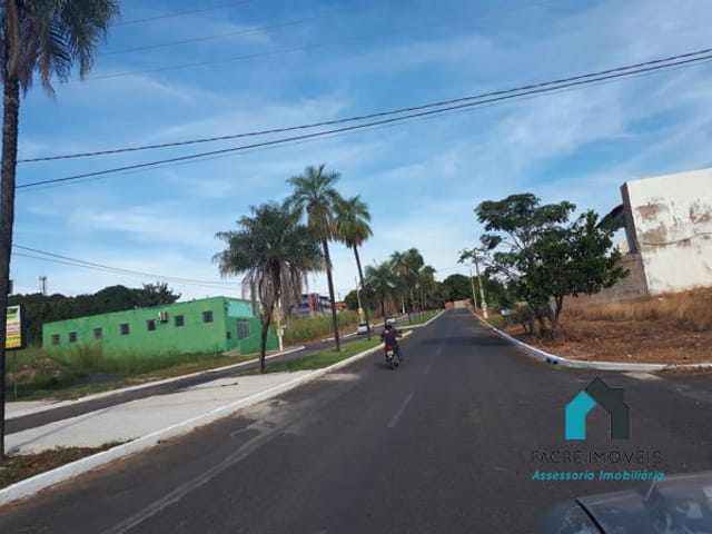 Terreno com 1200m², à venda, no bairro Parque Residencial Tropicalville em Cuiabá