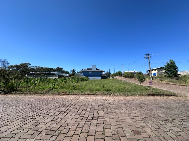 Terreno com 360m², à venda, no bairro Basalto em Nova Prata