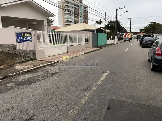 Terreno com 1154m², para alugar, no bairro Centro em Palhoça