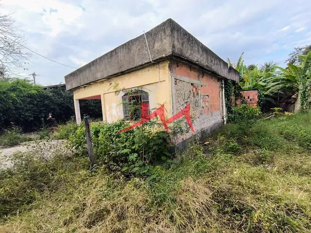 Terreno com 527m², à venda, no bairro Laranjal em São Gonçalo