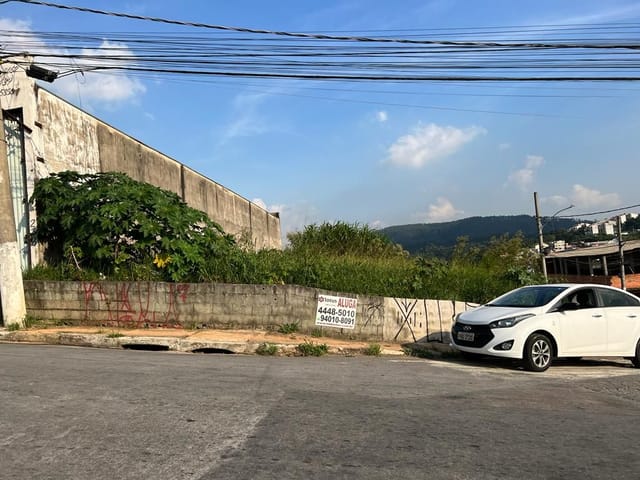Terreno com 650m², para alugar, no bairro Colina Maria Luíza em Cajamar