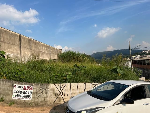 Terreno com 650m², para alugar, no bairro Colina Maria Luíza em Cajamar