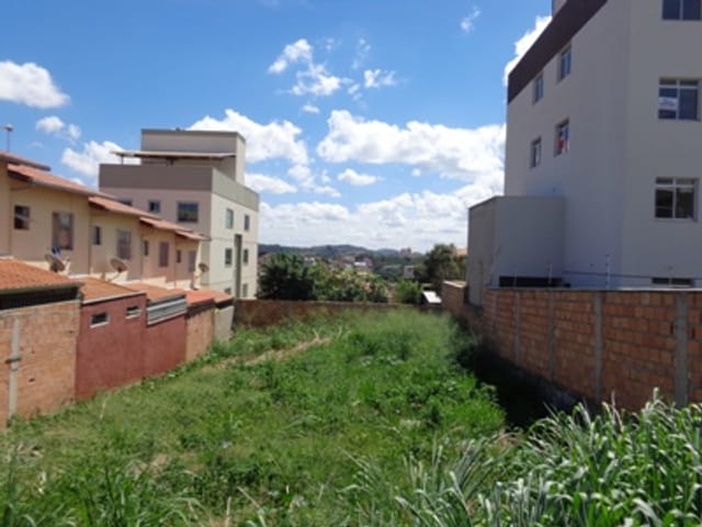 Foto do Terreno - Terreno à venda, Pedra Azul, Contagem. | REALLE SOLUÇÕES IMOBILIÁRIAS INTEGRADAS