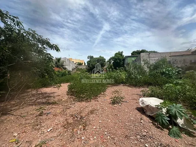 Terreno com 1487m², à venda, no bairro Dom Aquino em Cuiabá