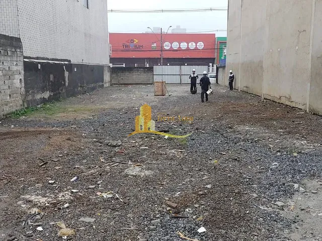 Terreno com 488m², à venda, no bairro Guilhermina em Praia Grande