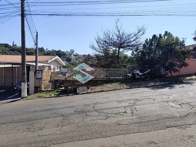 Terreno com 350m², à venda, no bairro Vila Rondom em Jacarezinho