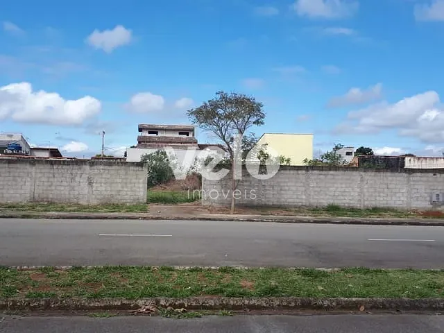 Terreno com 300m², à venda, no bairro Jardim Oásis em Taubaté