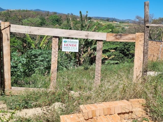 Terreno com 1100m², à venda, no bairro Portal da Aliança em São João da Boa Vista