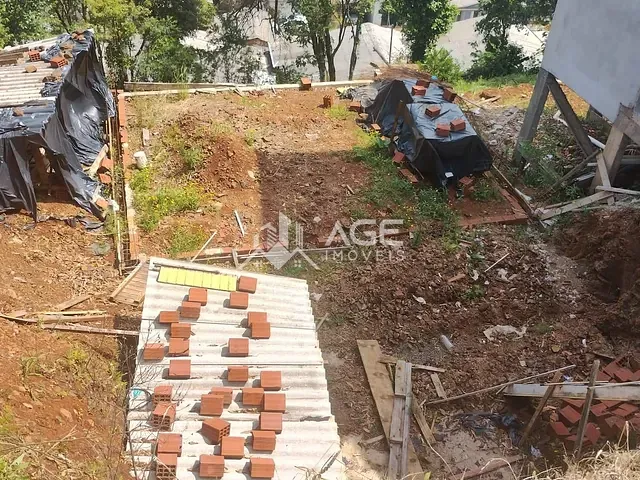 Terreno com 360m², à venda, no bairro Petit Vilage em Erechim