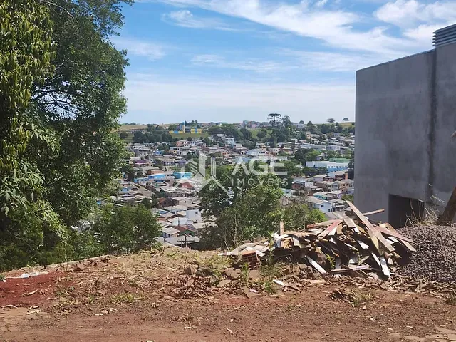 Terreno com 360m², à venda, no bairro Petit Vilage em Erechim