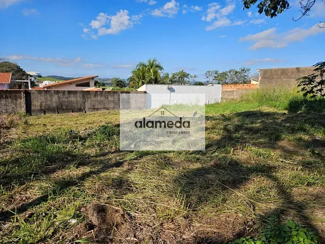 Terreno com 465m², à venda, no bairro NOVA JACAREZINHO em Jacarezinho