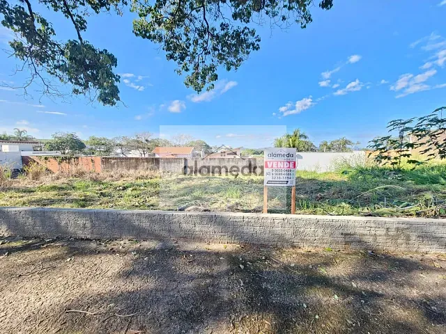 Terreno com 465m², à venda, no bairro NOVA JACAREZINHO em Jacarezinho