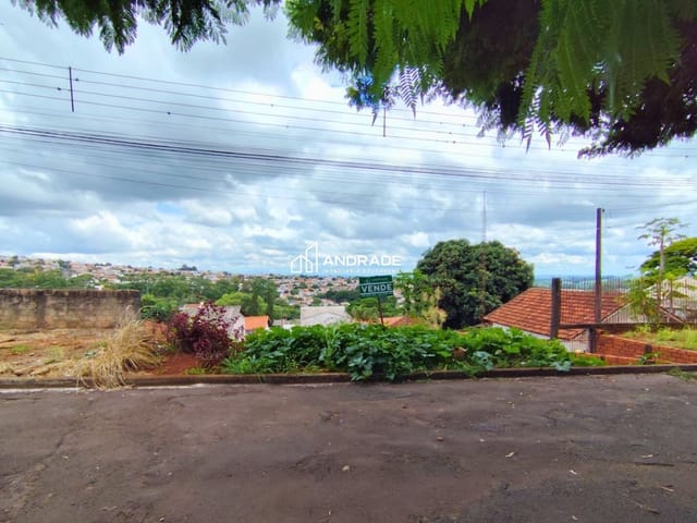 Terreno com 360m², à venda, no bairro Jardim Eldorado em Apucarana