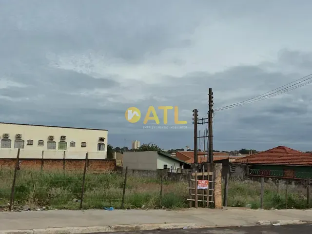 Terreno com 755m², à venda, no bairro Vila Recreio em Ourinhos