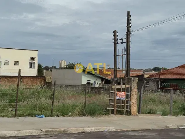 Terreno com 755m², à venda, no bairro Vila Recreio em Ourinhos