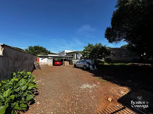 Terreno com 506m², à venda, no bairro Jardim Alvorada em Maringá