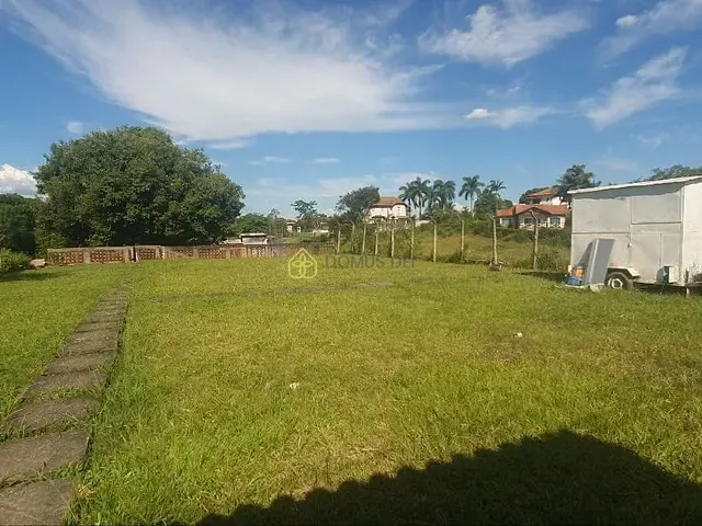 Terreno com 925m², à venda, no bairro Martinelli em Penedo