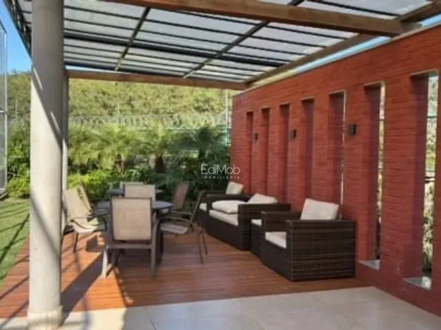 Terreno com 238m², à venda, no bairro Cancelli em Cascavel