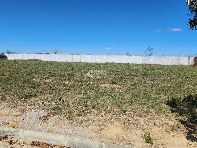 Terreno com 540m², à venda, no bairro São Pedro em Vitória da Conquista