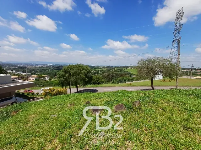 Terreno com 844m², à venda, no bairro Monte Alegre em Vinhedo