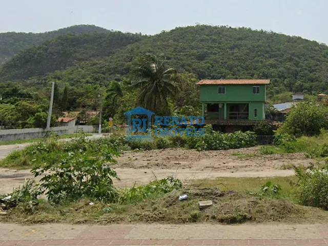 Terreno com 478m², à venda, no bairro Praia de Itaipuaçu (Itaipuaçu) em Maricá
