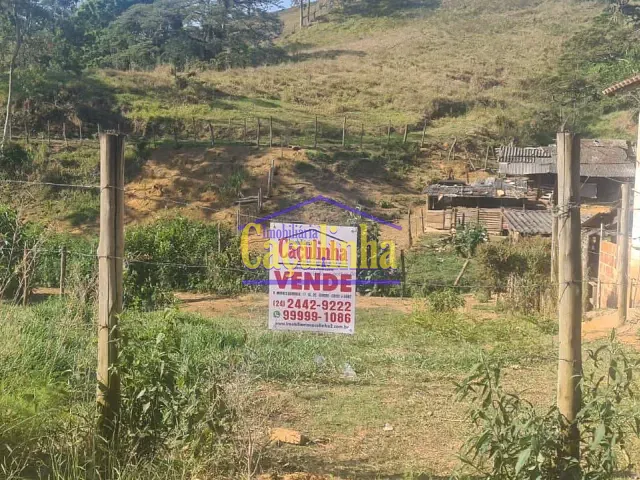 Terreno com 206m², à venda, no bairro Ipiabas em Barra do Piraí