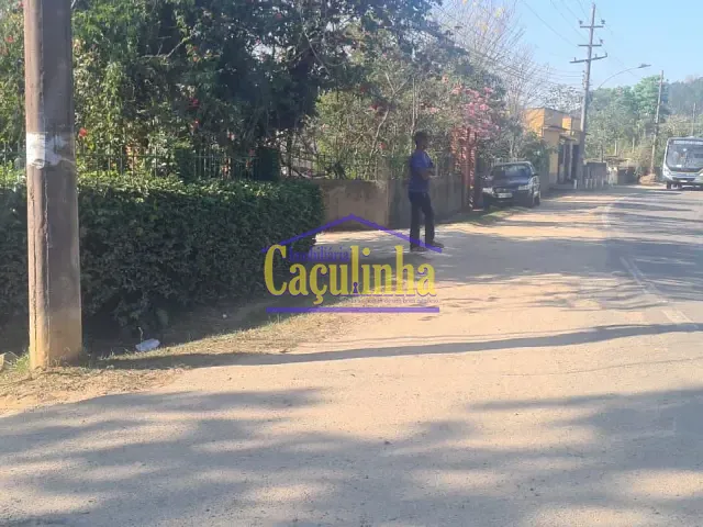Terreno com 206m², à venda, no bairro Ipiabas em Barra do Piraí