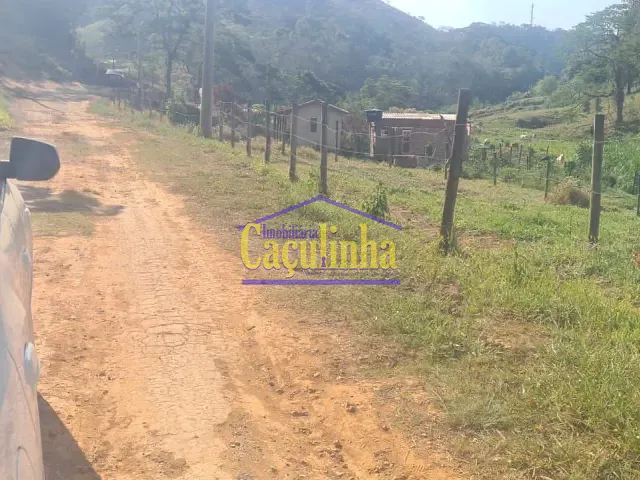 Terreno com 206m², à venda, no bairro Ipiabas em Barra do Piraí