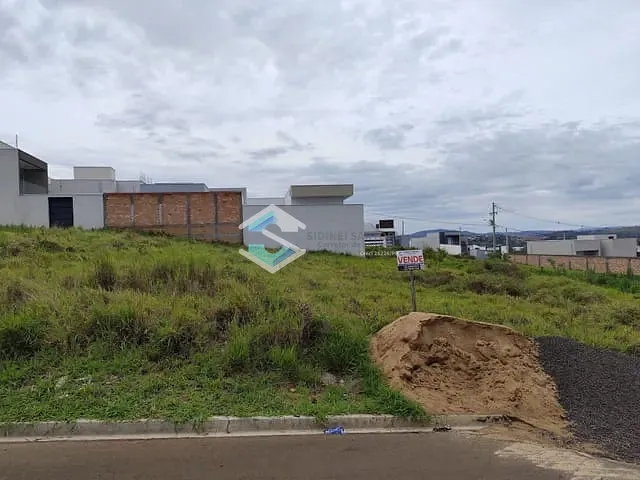 Terreno com 270m², à venda, no bairro CAMPO BELO 2 em Jacarezinho