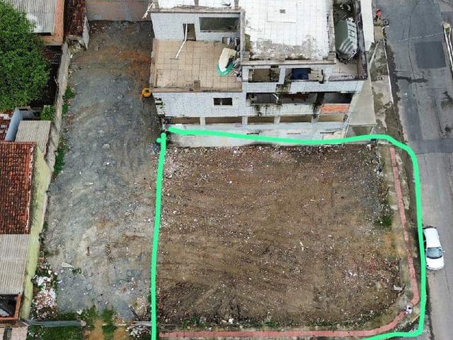 Terreno com 330m², à venda, no bairro São Vicente em Itajaí