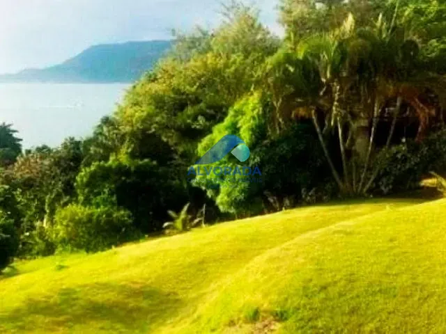 Terreno com 600m², à venda, no bairro Curral em Ilhabela