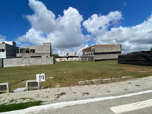 Terreno com 375m², à venda, no bairro Robalo em Aracaju