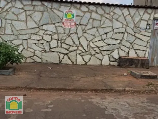 Terreno com 420m², à venda, no bairro Maracanã em Anápolis