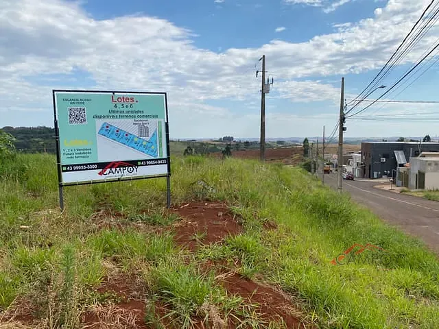 Terreno com 900m², à venda, no bairro Núcleo Habitacional Papa João Paulo I em Apucarana