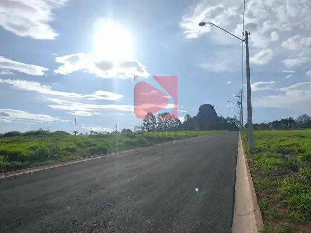 Terreno à venda, no bairro Centro em Analândia