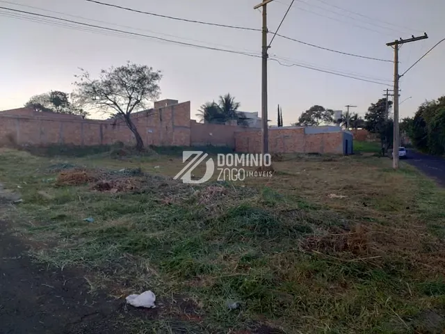 Terreno com 253m², à venda, no bairro Jardim Maracanã em Uberaba